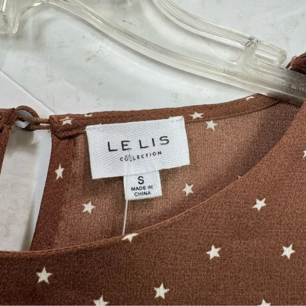 Le Lis Star Print Smocked Dress Lightweight Crew Fitted Stretch Ruffle Hem Top S - Picture 11 of 16